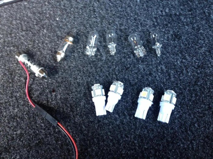 Car Toyota GR86 LED lighting and headlight upgrade guide